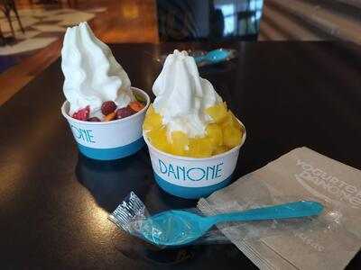 Yogurteria Danone - Manoteras