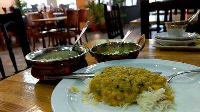 Curry Station - Curtidores