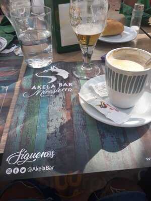 Akela Bar Mirasierra