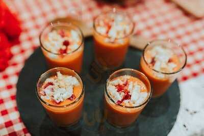 Eatwith: Silvia Of Madrid