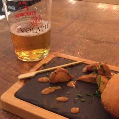 Taberna Del Volapié Capitán Haya