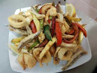 Restaurante El Parque - Photo 8