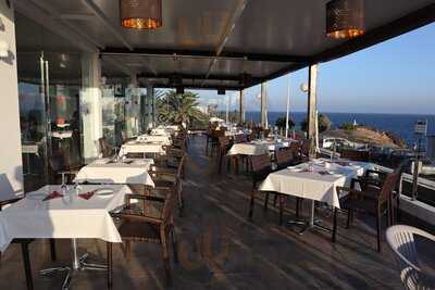 Holi Restaurante Indio Y Cocktail Bar