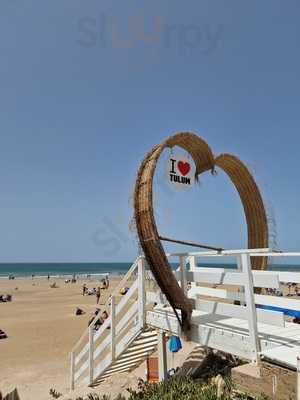 Tulúm Club & Restaurant