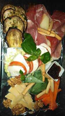 Pizzeria La Dolce Vita