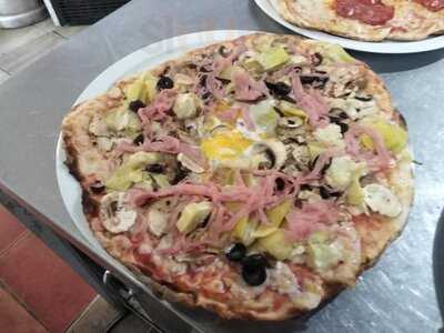 Pizzeria La Dolce Vita