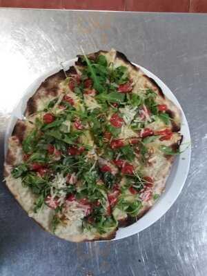 Pizzeria La Dolce Vita