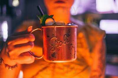 Showroom Food & Drinks