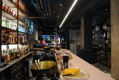 Showroom Food & Drinks