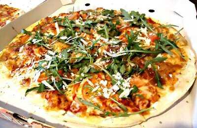 Pizzería Portare Via