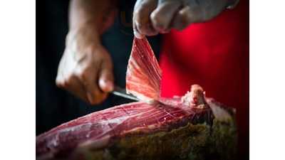 Enrique Tomás Jamon-tapas-vino