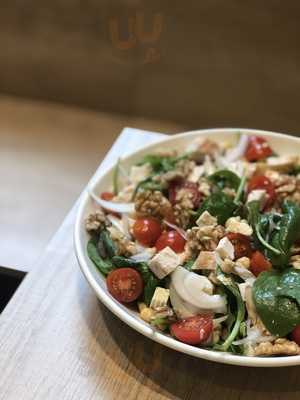 Salad Market Comte Borrell