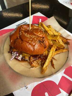 El Toril Urban Gourmet