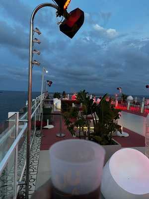 Up Ibiza Sky Society