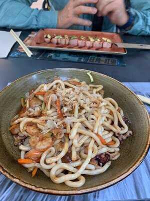 Udon Burgos