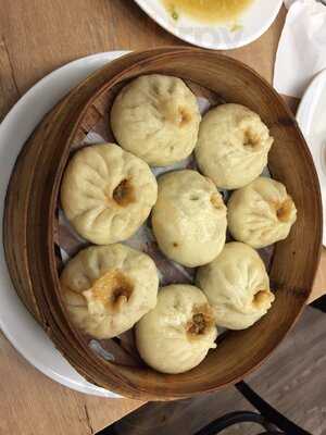 Dumpling Bar