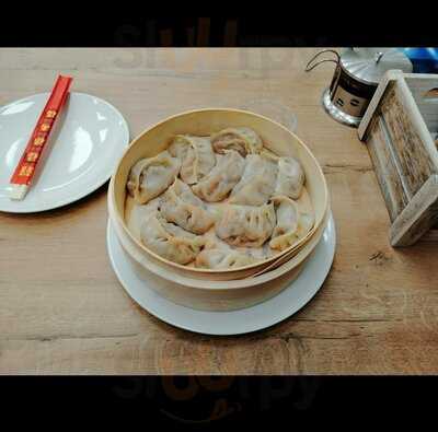 Dumpling Bar