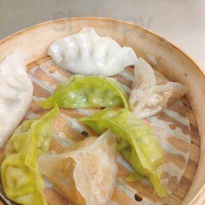 Dumpling Bar