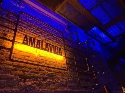 Amalavida Lounge Bar