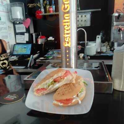 Vida Loca Wine Tapas