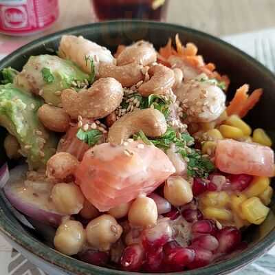 Mahalo Poké, Marbella