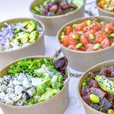 Mahalo Poké, Málaga