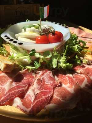 Divino Piccolo Bar Italiano