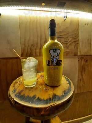 Bodega Mendoza Vinoteca Bar