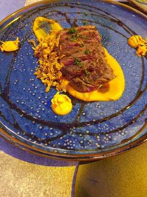 La Negra Coffee & Gastro