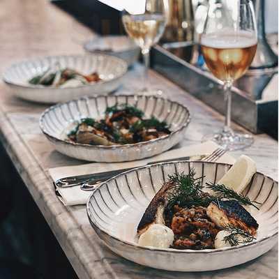 Le Bistro By Ocho Suites