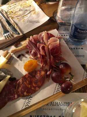 Ibéricos & Alhambra