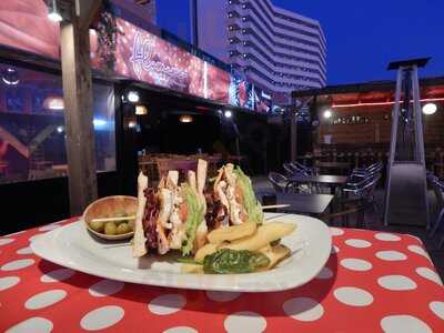 Flamenco Tapas & Music