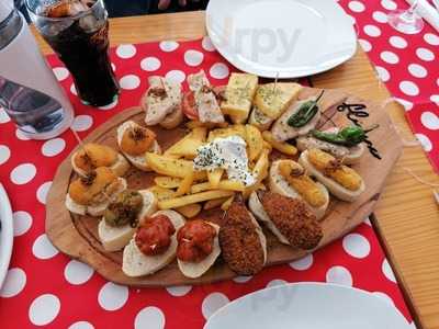 Flamenco Tapas & Music