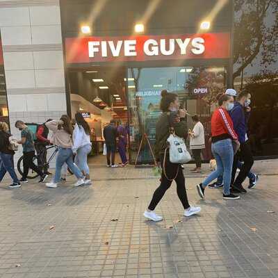 Five Guys Plaza Cataluña