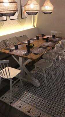 Samana, Laboratorio De Burguers