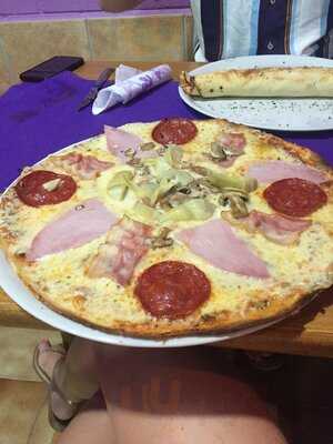 Pizzeria Marona Beach