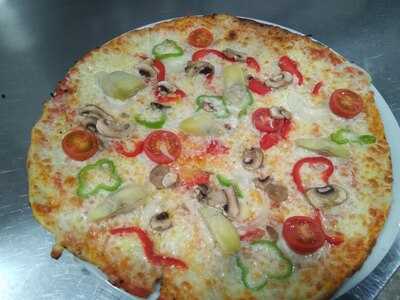 Pizzeria Marona Beach