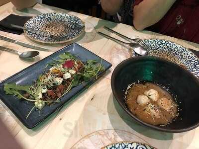 Nómada Dumplings & Beer