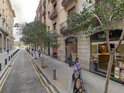 La Paellería, Paellas & Tapas