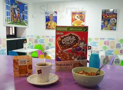Cereal Family Café