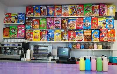 Cereal Family Café