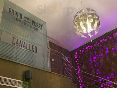 La Perra Del Hortelano