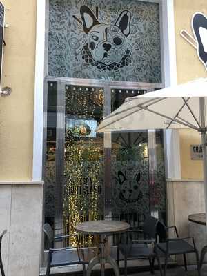 La Perra Del Hortelano