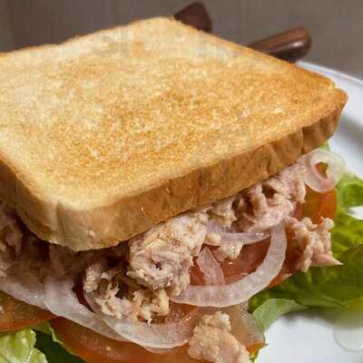 Cafeteria California