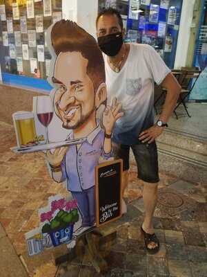 El Picoteo De Pintada