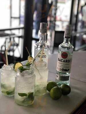 Bar Cafetería La Llama