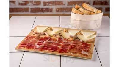 Cervecería Gambrinus