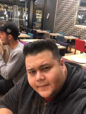 Restaurante BrasayleÑa C.c. Lagoh