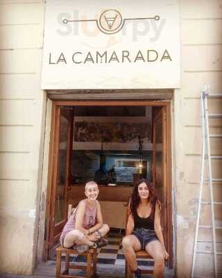 La Camarada
