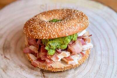 Juicy Avenue Castellana